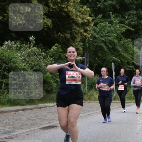 14.06.2026 - REWE Women's Run Jannik Wohlers http://msf.ph/oto/9800808 14.06.2026 11:04:46 Laufen 5632 meine-sportfotos.de