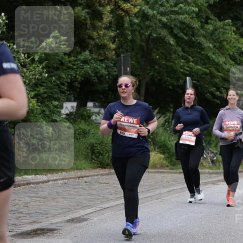 14.06.2026 - REWE Women's Run Jannik Wohlers http://msf.ph/oto/9800815 14.06.2026 11:04:46 Laufen 5162 meine-sportfotos.de