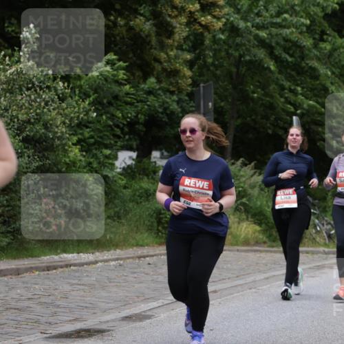 14.06.2026 - REWE Women's Run Jannik Wohlers http://msf.ph/oto/9800820 14.06.2026 11:04:47 Laufen 3, 5162 meine-sportfotos.de