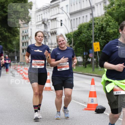 14.06.2026 - REWE Women's Run Jannik Wohlers http://msf.ph/oto/9800855 14.06.2026 11:04:51 Laufen 5388, 7, 5105, 5097, 57 meine-sportfotos.de