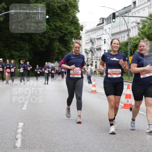 14.06.2026 - REWE Women's Run Jannik Wohlers http://msf.ph/oto/9800878 14.06.2026 11:04:53 Laufen 5105, 7, 5097, 57 meine-sportfotos.de