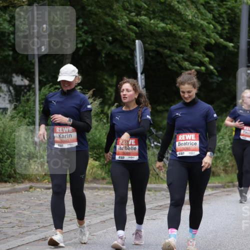14.06.2026 - REWE Women's Run Jannik Wohlers http://msf.ph/oto/9800891 14.06.2026 11:05:00 Laufen 5090, 657, 5089, 5088, 57 meine-sportfotos.de