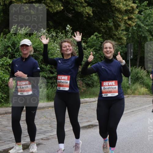 14.06.2026 - REWE Women's Run Jannik Wohlers http://msf.ph/oto/9800923 14.06.2026 11:05:05 Laufen 5090, 089, 5088, 57 meine-sportfotos.de