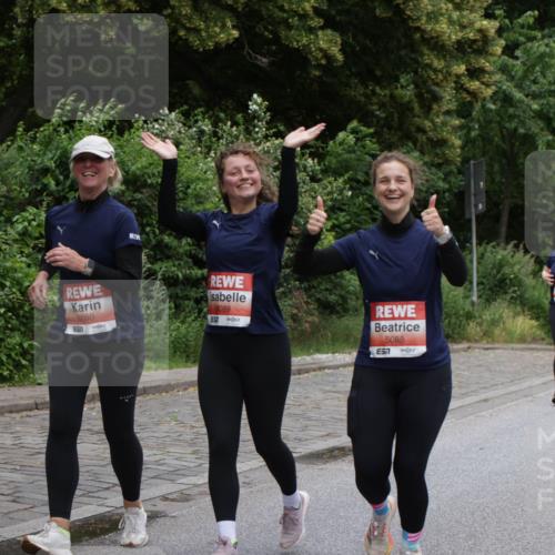 14.06.2026 - REWE Women's Run Jannik Wohlers http://msf.ph/oto/9800924 14.06.2026 11:05:05 Laufen 5090, 6089, 5088, 57 meine-sportfotos.de