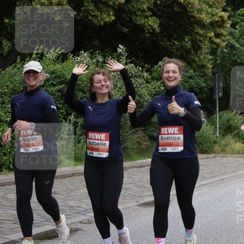 14.06.2026 - REWE Women's Run Jannik Wohlers http://msf.ph/oto/9800927 14.06.2026 11:05:05 Laufen 5090, 6089, 5088, 7 meine-sportfotos.de