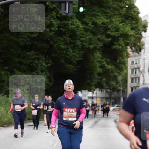 14.06.2026 - REWE Women's Run Jannik Wohlers http://msf.ph/oto/9800946 14.06.2026 11:05:12 Laufen 6052, 57 meine-sportfotos.de