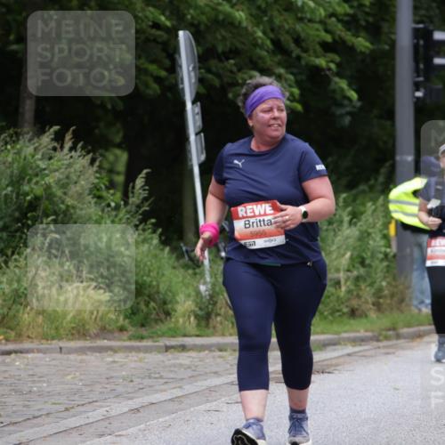 14.06.2026 - REWE Women's Run Jannik Wohlers http://msf.ph/oto/9800962 14.06.2026 11:05:18 Laufen 5955, 657 meine-sportfotos.de