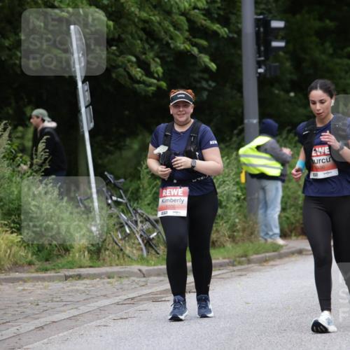 14.06.2026 - REWE Women's Run Jannik Wohlers http://msf.ph/oto/9800978 14.06.2026 11:05:21 Laufen 517, 5205, 936 meine-sportfotos.de