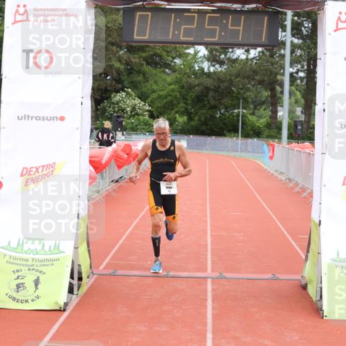 14.06.2026 - 7 Türme Triathlon Andreas Tolksdorf http://msf.ph/oto/9801749 14.06.2026 11:55:40 Ziel 435 meine-sportfotos.de