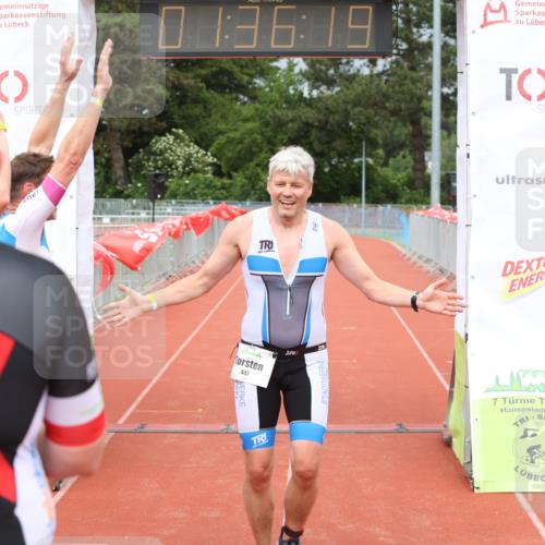 14.06.2026 - 7 Türme Triathlon Andreas Tolksdorf http://msf.ph/oto/9802171 14.06.2026 12:06:18 Ziel 447 meine-sportfotos.de