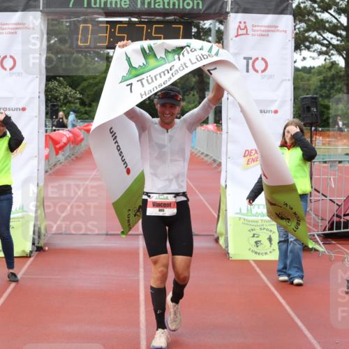 14.06.2026 - 7 Türme Triathlon Andreas Tolksdorf http://msf.ph/oto/9802398 14.06.2026 14:57:56 Ziel 805 meine-sportfotos.de