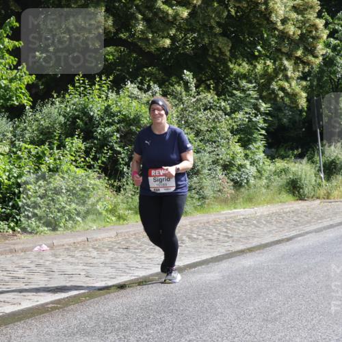 14.06.2026 - REWE Women's Run Jannik Wohlers http://msf.ph/oto/9802579 14.06.2026 10:15:23 Laufen 10189 meine-sportfotos.de