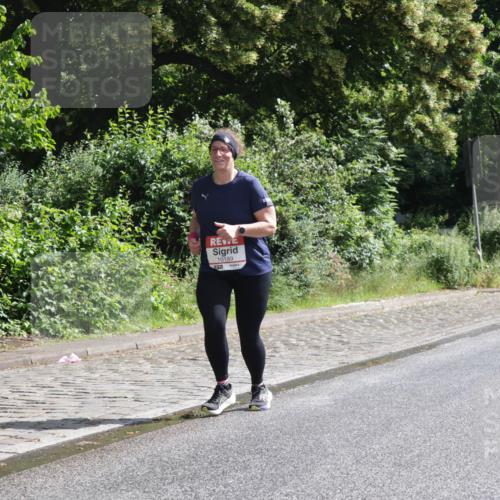 14.06.2026 - REWE Women's Run Jannik Wohlers http://msf.ph/oto/9802582 14.06.2026 10:15:24 Laufen 10189 meine-sportfotos.de
