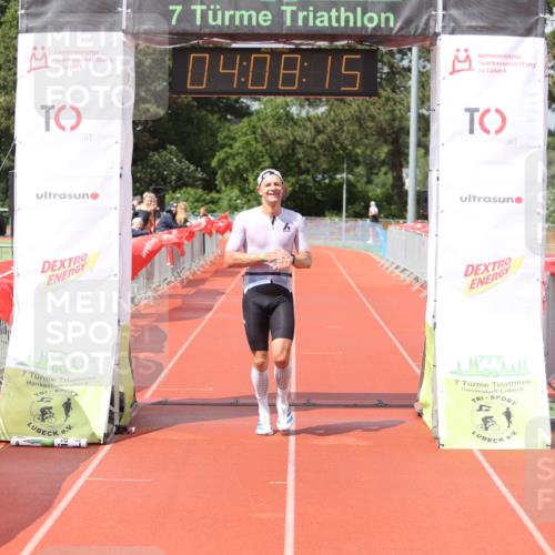 14.06.2026 - 7 Türme Triathlon Andreas Tolksdorf http://msf.ph/oto/9802607 14.06.2026 15:08:12 Ziel 846 meine-sportfotos.de