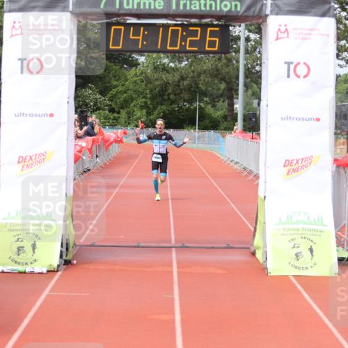 14.06.2026 - 7 Türme Triathlon Andreas Tolksdorf http://msf.ph/oto/9802631 14.06.2026 15:10:25 Ziel 1136 meine-sportfotos.de