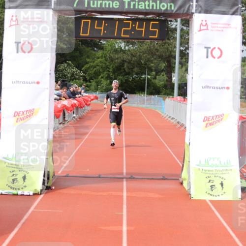 14.06.2026 - 7 Türme Triathlon Andreas Tolksdorf http://msf.ph/oto/9802764 14.06.2026 15:12:44 Ziel 757 meine-sportfotos.de