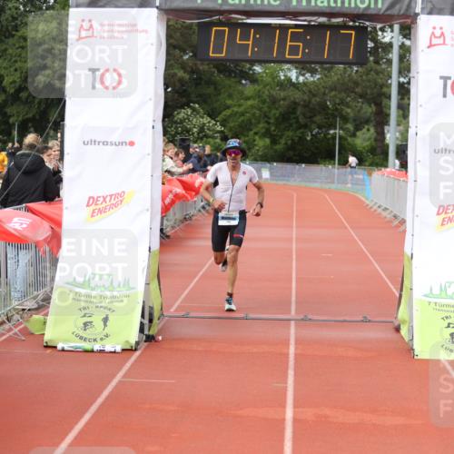 14.06.2026 - 7 Türme Triathlon Andreas Tolksdorf http://msf.ph/oto/9802914 14.06.2026 15:16:16 Ziel 1118 meine-sportfotos.de
