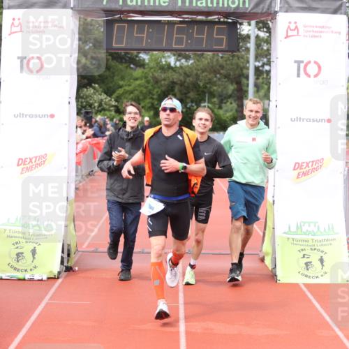 14.06.2026 - 7 Türme Triathlon Andreas Tolksdorf http://msf.ph/oto/9802964 14.06.2026 15:16:44 Ziel 689, 1088, 1144 meine-sportfotos.de