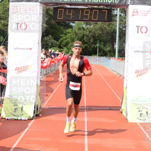 14.06.2026 - 7 Türme Triathlon Andreas Tolksdorf http://msf.ph/oto/9803072 14.06.2026 15:19:05 Ziel 863 meine-sportfotos.de