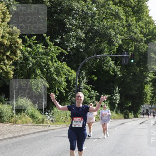 14.06.2026 - REWE Women's Run Jannik Wohlers http://msf.ph/oto/9803225 14.06.2026 10:18:55 Laufen 10459, 577 meine-sportfotos.de