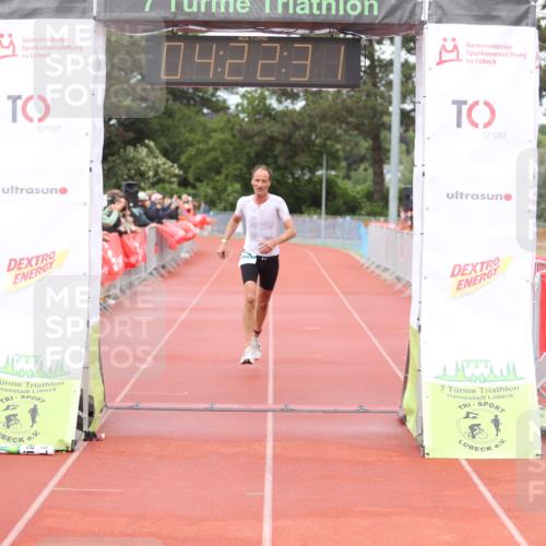 14.06.2026 - 7 Türme Triathlon Andreas Tolksdorf http://msf.ph/oto/9803255 14.06.2026 15:22:30 Ziel 1152 meine-sportfotos.de