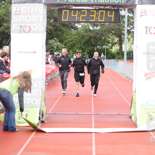 14.06.2026 - 7 Türme Triathlon Andreas Tolksdorf http://msf.ph/oto/9803282 14.06.2026 15:23:03 Ziel 1020, 1198 meine-sportfotos.de