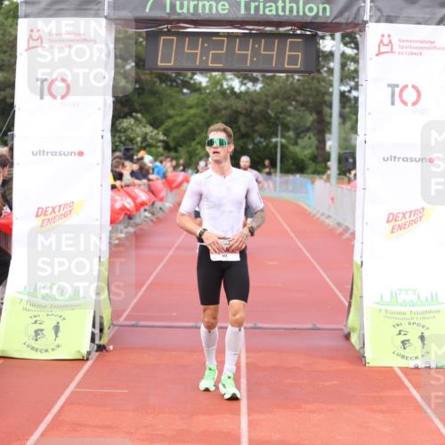 14.06.2026 - 7 Türme Triathlon Andreas Tolksdorf http://msf.ph/oto/9803483 14.06.2026 15:24:44 Ziel 873, 950, 959, 1019 meine-sportfotos.de