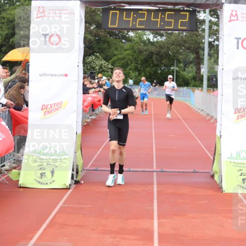 14.06.2026 - 7 Türme Triathlon Andreas Tolksdorf http://msf.ph/oto/9803515 14.06.2026 15:24:51 Ziel 873, 950, 959, 1019, 1026 meine-sportfotos.de