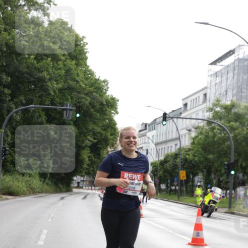 14.06.2026 - REWE Women's Run Jannik Wohlers http://msf.ph/oto/9803586 14.06.2026 10:23:06 Laufen 0228, 57 meine-sportfotos.de