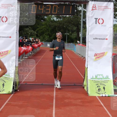 14.06.2026 - 7 Türme Triathlon Andreas Tolksdorf http://msf.ph/oto/9804045 14.06.2026 15:30:09 Ziel 1147, 1710 meine-sportfotos.de