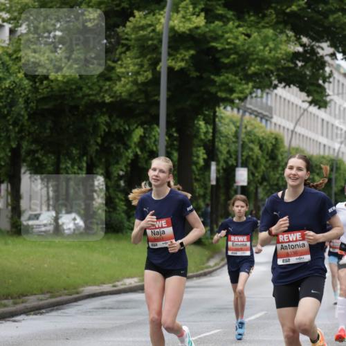 14.06.2026 - REWE Women's Run Jannik Wohlers http://msf.ph/oto/9804070 14.06.2026 10:37:18 Laufen 5493, 5336, 7 meine-sportfotos.de