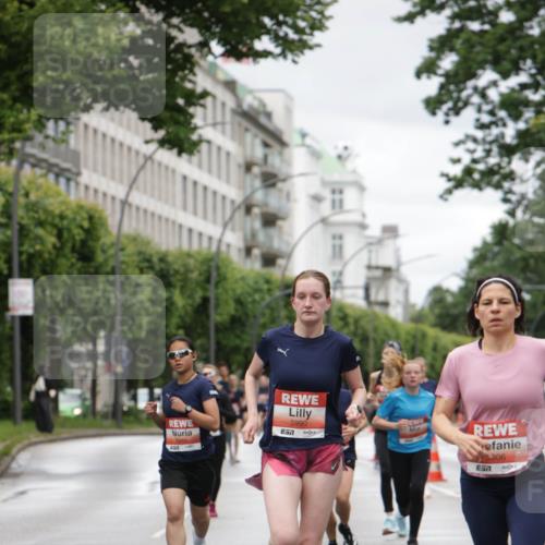14.06.2026 - REWE Women's Run Jannik Wohlers http://msf.ph/oto/9804188 14.06.2026 10:37:29 Laufen 5990, 7, 3306 meine-sportfotos.de