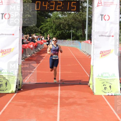 14.06.2026 - 7 Türme Triathlon Andreas Tolksdorf http://msf.ph/oto/9804195 14.06.2026 15:32:14 Ziel 901, 1021, 1768 meine-sportfotos.de