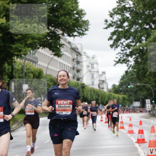 14.06.2026 - REWE Women's Run Jannik Wohlers http://msf.ph/oto/9804359 14.06.2026 10:37:49 Laufen 5702 meine-sportfotos.de