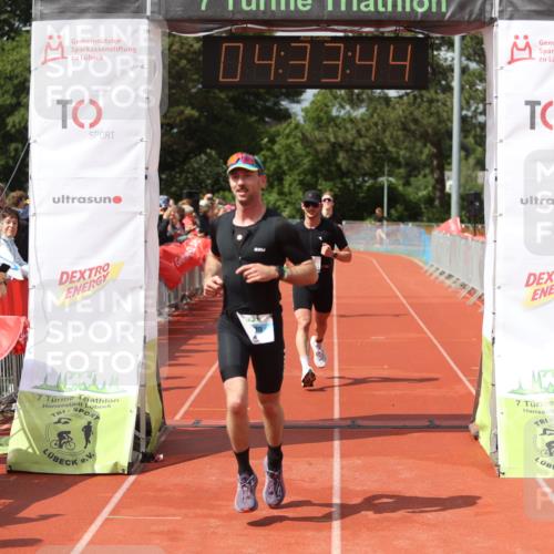 14.06.2026 - 7 Türme Triathlon Andreas Tolksdorf http://msf.ph/oto/9804461 14.06.2026 15:33:43 Ziel 649, 665, 1104, 1158 meine-sportfotos.de