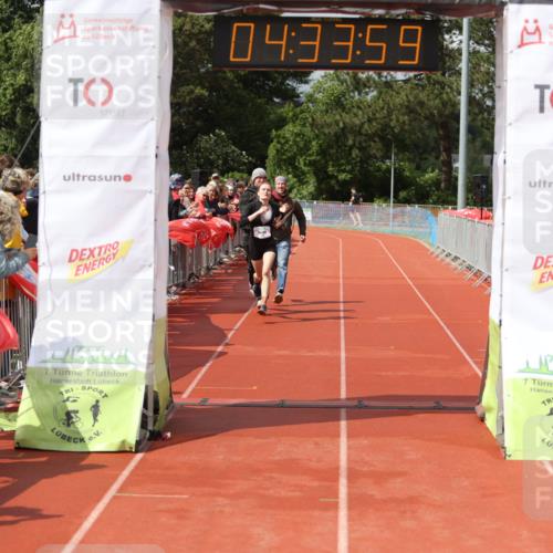 14.06.2026 - 7 Türme Triathlon Andreas Tolksdorf http://msf.ph/oto/9804505 14.06.2026 15:33:58 Ziel 898 meine-sportfotos.de