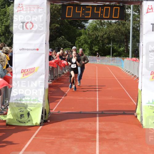 14.06.2026 - 7 Türme Triathlon Andreas Tolksdorf http://msf.ph/oto/9804509 14.06.2026 15:33:58 Ziel 898 meine-sportfotos.de