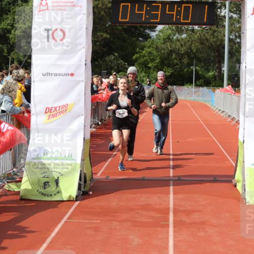 14.06.2026 - 7 Türme Triathlon Andreas Tolksdorf http://msf.ph/oto/9804523 14.06.2026 15:33:59 Ziel 898 meine-sportfotos.de