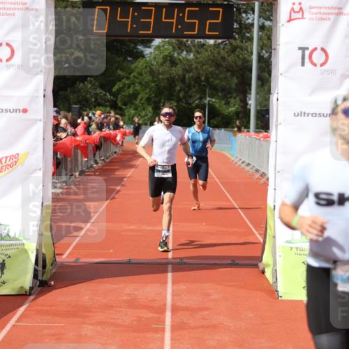 14.06.2026 - 7 Türme Triathlon Andreas Tolksdorf http://msf.ph/oto/9804657 14.06.2026 15:34:51 Ziel 951, 955, 1007, 1126, 1146 meine-sportfotos.de