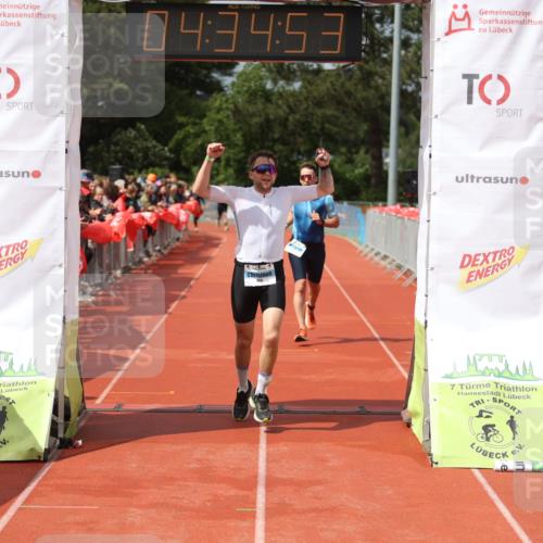 14.06.2026 - 7 Türme Triathlon Andreas Tolksdorf http://msf.ph/oto/9804664 14.06.2026 15:34:51 Ziel 951, 955, 1007, 1126, 1146 meine-sportfotos.de