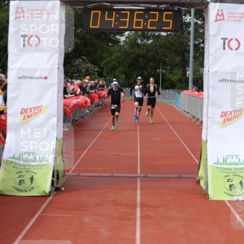 14.06.2026 - 7 Türme Triathlon Andreas Tolksdorf http://msf.ph/oto/9804947 14.06.2026 15:36:23 Ziel 623, 639, 795, 1567 meine-sportfotos.de