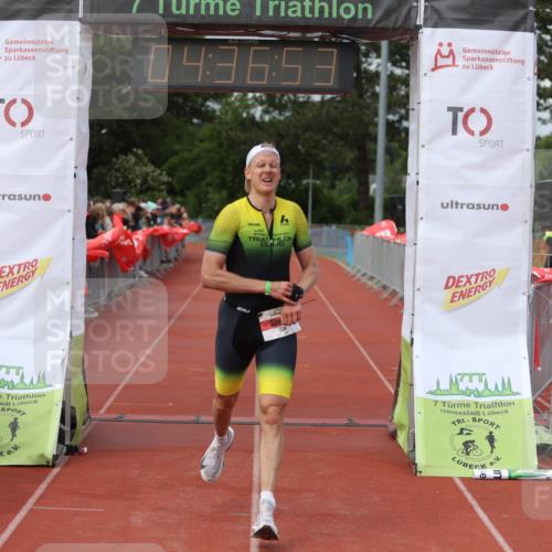 14.06.2026 - 7 Türme Triathlon Andreas Tolksdorf http://msf.ph/oto/9805002 14.06.2026 15:36:51 Ziel 728, 1545 meine-sportfotos.de