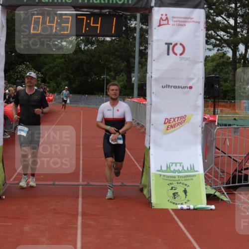 14.06.2026 - 7 Türme Triathlon Andreas Tolksdorf http://msf.ph/oto/9805032 14.06.2026 15:37:40 Ziel 792, 920, 933, 956 meine-sportfotos.de