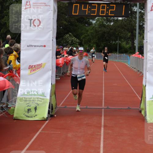 14.06.2026 - 7 Türme Triathlon Andreas Tolksdorf http://msf.ph/oto/9805065 14.06.2026 15:38:20 Ziel 1117, 1153, 1182 meine-sportfotos.de