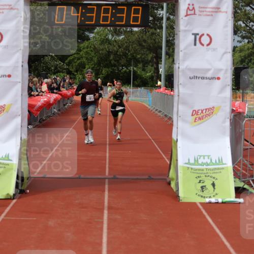 14.06.2026 - 7 Türme Triathlon Andreas Tolksdorf http://msf.ph/oto/9805078 14.06.2026 15:38:37 Ziel 887, 894, 919, 1738 meine-sportfotos.de