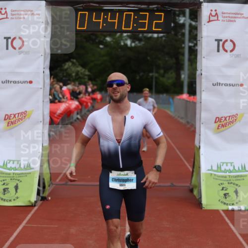 14.06.2026 - 7 Türme Triathlon Andreas Tolksdorf http://msf.ph/oto/9805158 14.06.2026 15:40:31 Ziel 973, 1028, 1089, 1563 meine-sportfotos.de