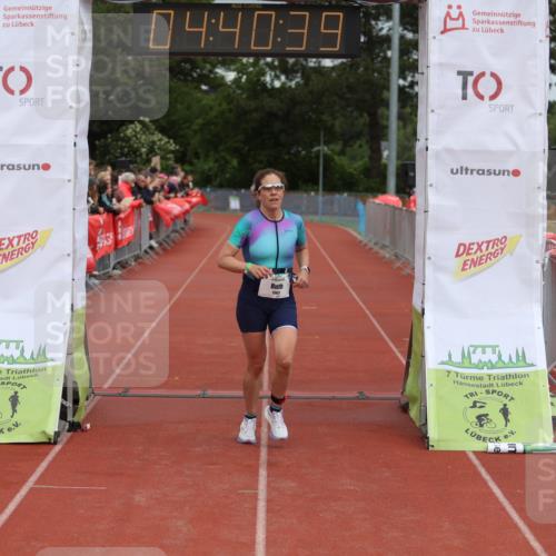 14.06.2026 - 7 Türme Triathlon Andreas Tolksdorf http://msf.ph/oto/9805163 14.06.2026 15:40:38 Ziel 973, 1031, 1089, 1563 meine-sportfotos.de