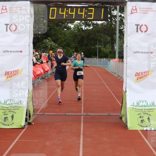 14.06.2026 - 7 Türme Triathlon Andreas Tolksdorf http://msf.ph/oto/9805295 14.06.2026 15:44:30 Ziel 1068, 1694, 1725 meine-sportfotos.de
