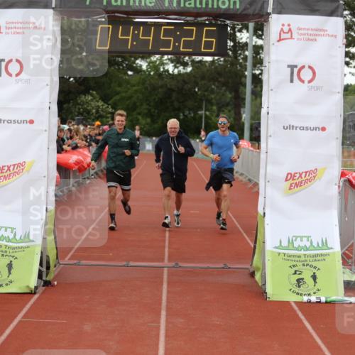 14.06.2026 - 7 Türme Triathlon Andreas Tolksdorf http://msf.ph/oto/9805330 14.06.2026 15:45:25 Ziel 1179 meine-sportfotos.de