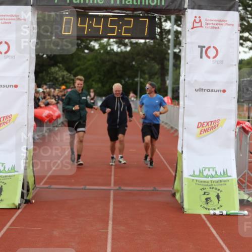14.06.2026 - 7 Türme Triathlon Andreas Tolksdorf http://msf.ph/oto/9805331 14.06.2026 15:45:26 Ziel 1179 meine-sportfotos.de